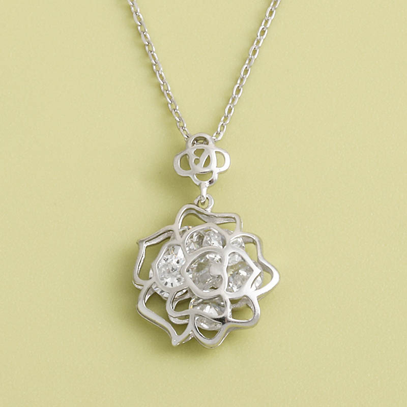 Fashion Geometric Gold Silver Flower Pendant S925 Silver Necklace display picture 1