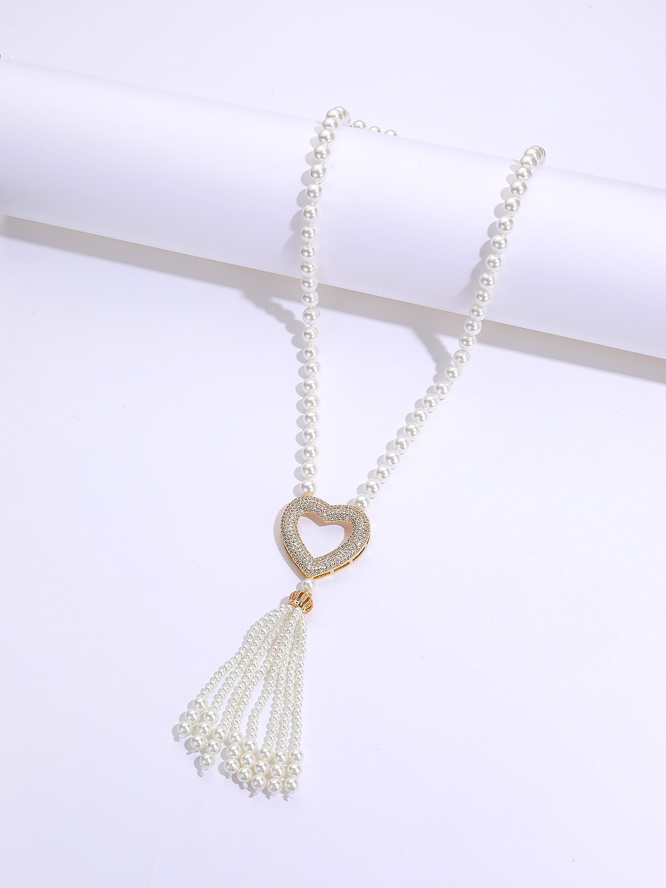 Fashion Simple Copper Plating 18k Gold Inlaid Zircon Pearl Heart Long Tassel Necklace display picture 2
