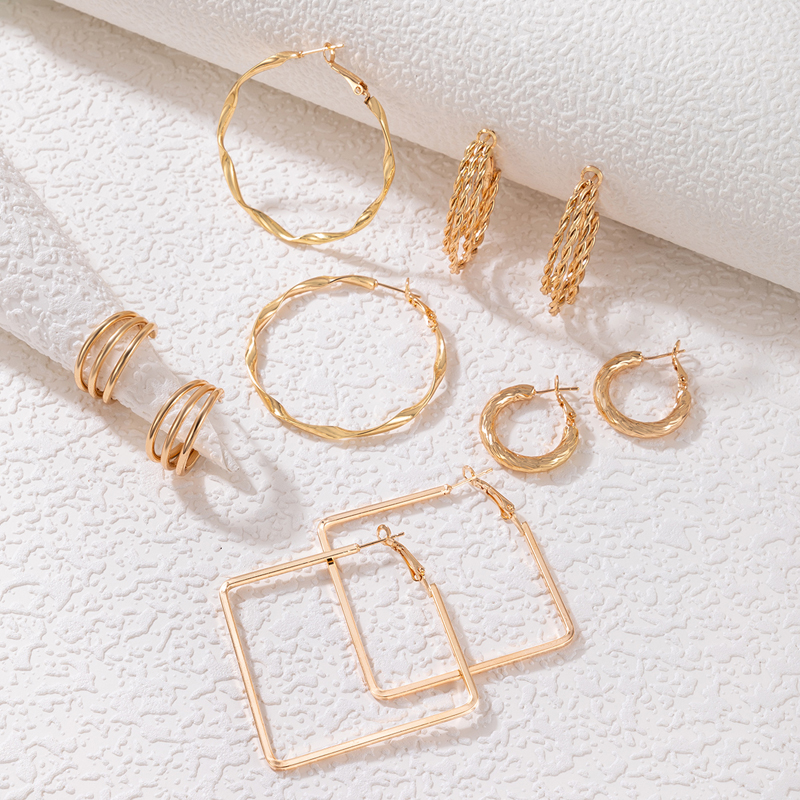 Simple Alloy Twist Geometric Square Circle Earrings Five-piece Set display picture 3