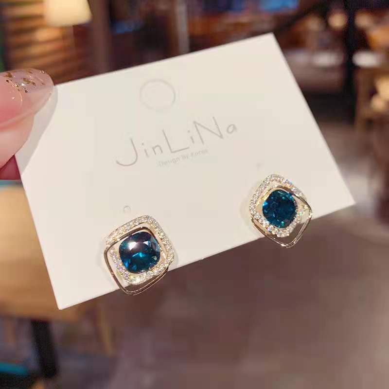 New Fashion Simple Crystal Inlaid Blue Women's Alloy Earrings display picture 1
