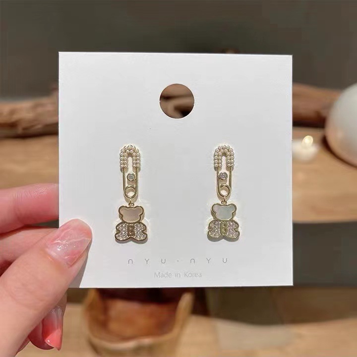 New Fashion Simple Pin Bear Pearl Inlaid Zircon Alloy Earrings display picture 1