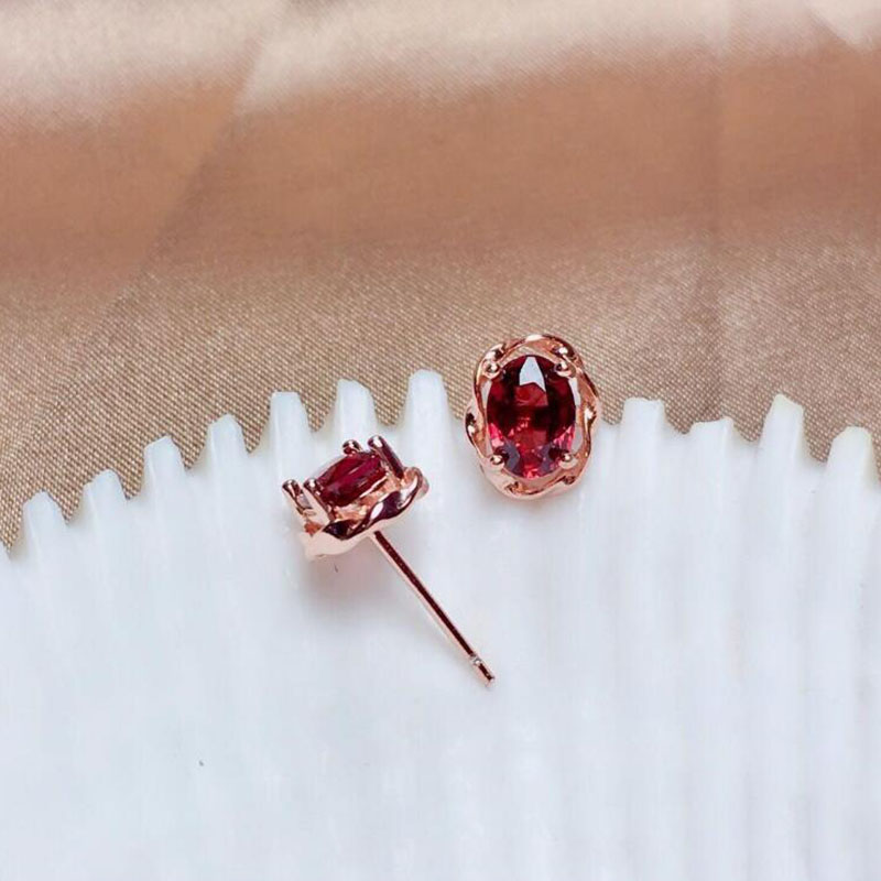 New Fashion Simple Red Garnet Geometric Female Alloy Stud Earrings display picture 5