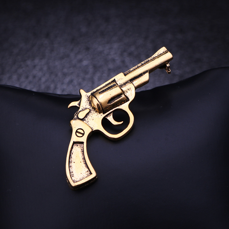 Fashion Pistol Alloy Zinc Plating Men'S Brooches display picture 4