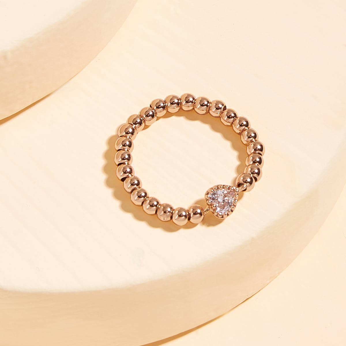 Mode Einfache Herz Kupfer Überzug 18k Gold Intarsien Zirkon Ring display picture 3