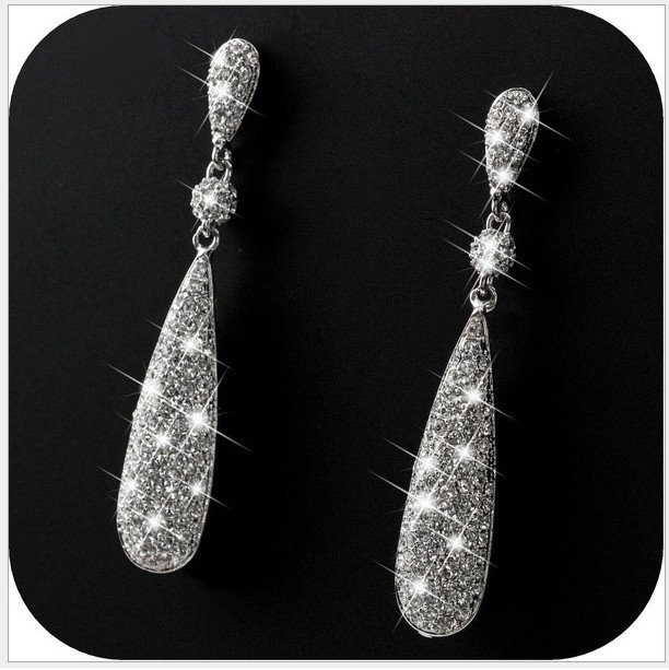 Fashion Inlay New Diamond Cute Water Drop Shaped Long Alloy Earrings display picture 1