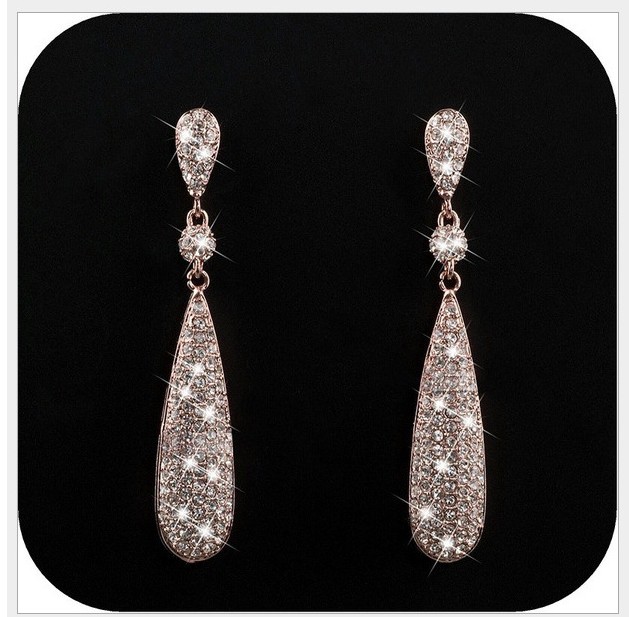 Fashion Inlay New Diamond Cute Water Drop Shaped Long Alloy Earrings display picture 2
