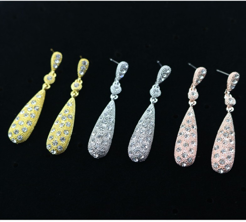 Fashion Inlay New Diamond Cute Water Drop Shaped Long Alloy Earrings display picture 3