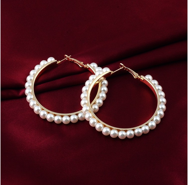 1 Jeu Exagéré Géométrique Perles Incrustées Perle D'imitation Perles Artificielles Des Boucles D'oreilles display picture 1