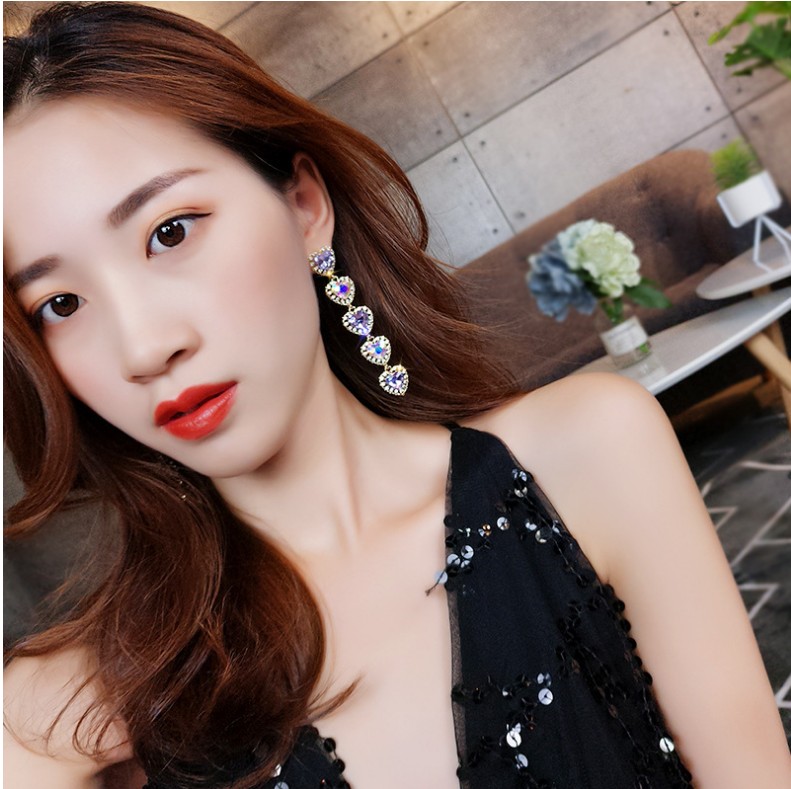 Sweet Inlay Colorful Diamond Heart Shaped Earrings Female display picture 1