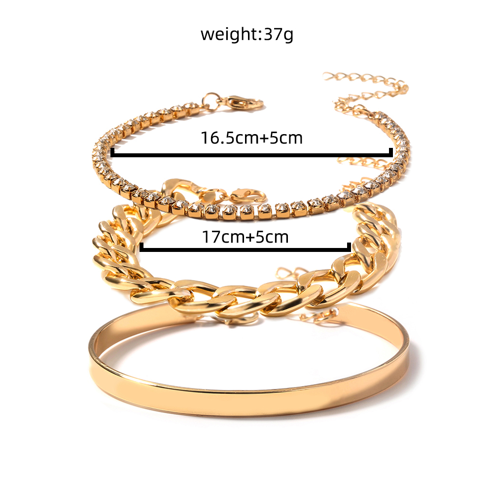 Simple Fashion Metal Chain Geometric Hollow Inlaid Diamond Copper Bracelet display picture 8