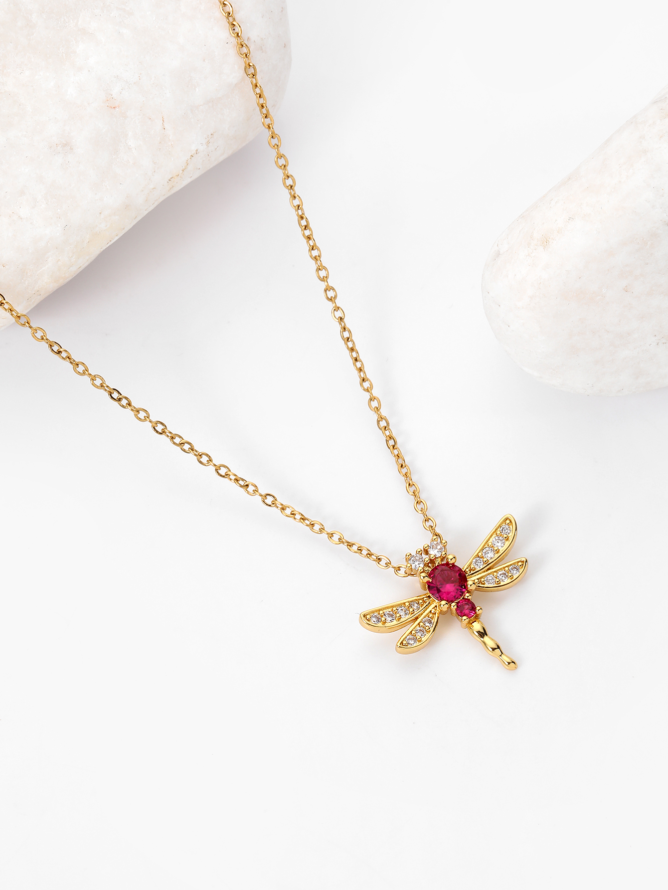 2022 New Style Copper Plating 18k Gold Dragonfly Zircon Pendant Necklace display picture 1