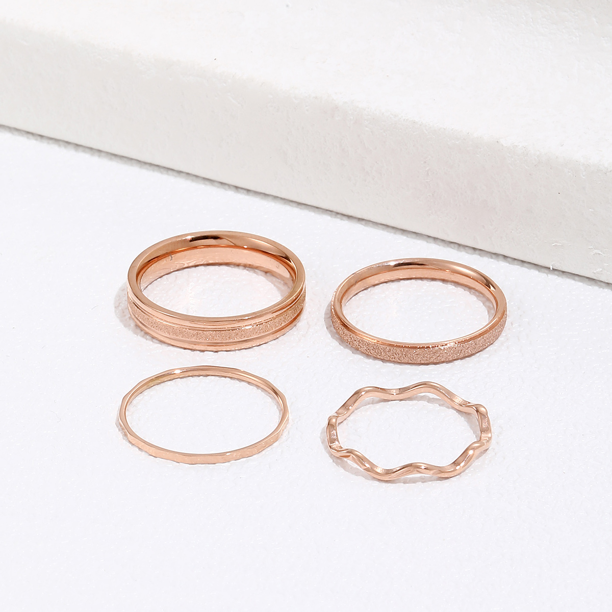 Basic Geometric Rose Gold Plated 304 Stainless Steel Wholesale Rings display picture 3