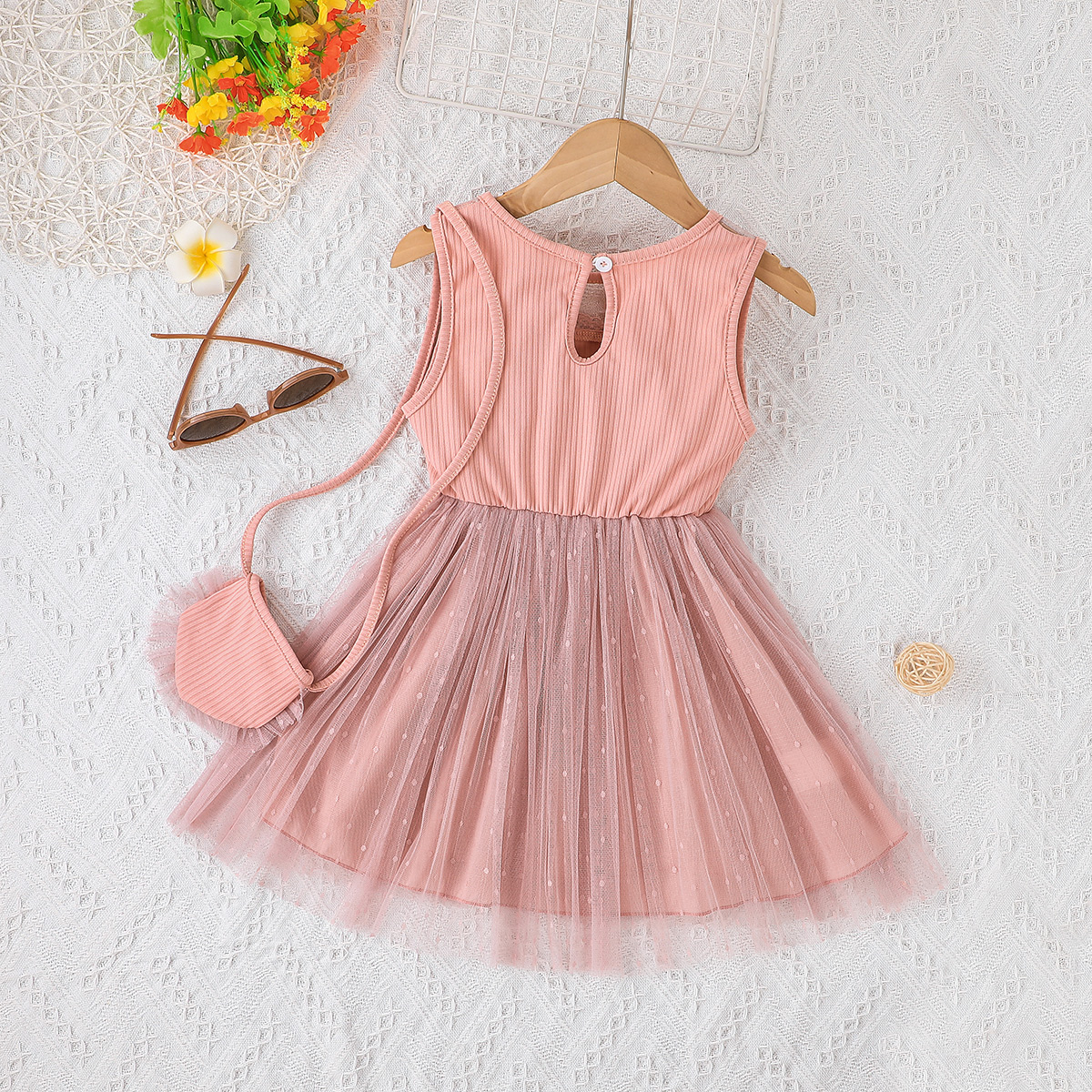 Cute Children Fashion Sleeveless Dress Sweet Tulle Skirt Two-piece Suit display picture 5