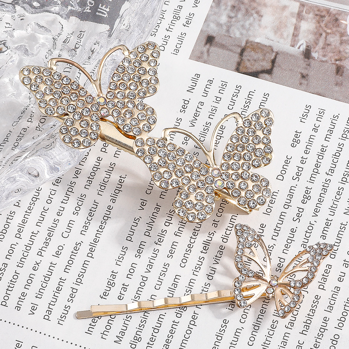 New Inlay Rhinestone Hollow Butterfly Shaped Barrettes Hair Clip display picture 1