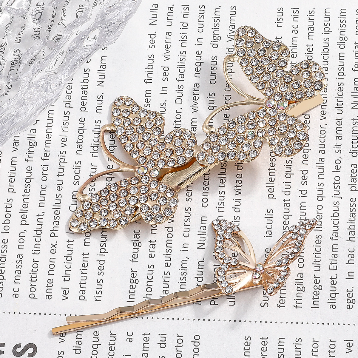 New Inlay Rhinestone Hollow Butterfly Shaped Barrettes Hair Clip display picture 4