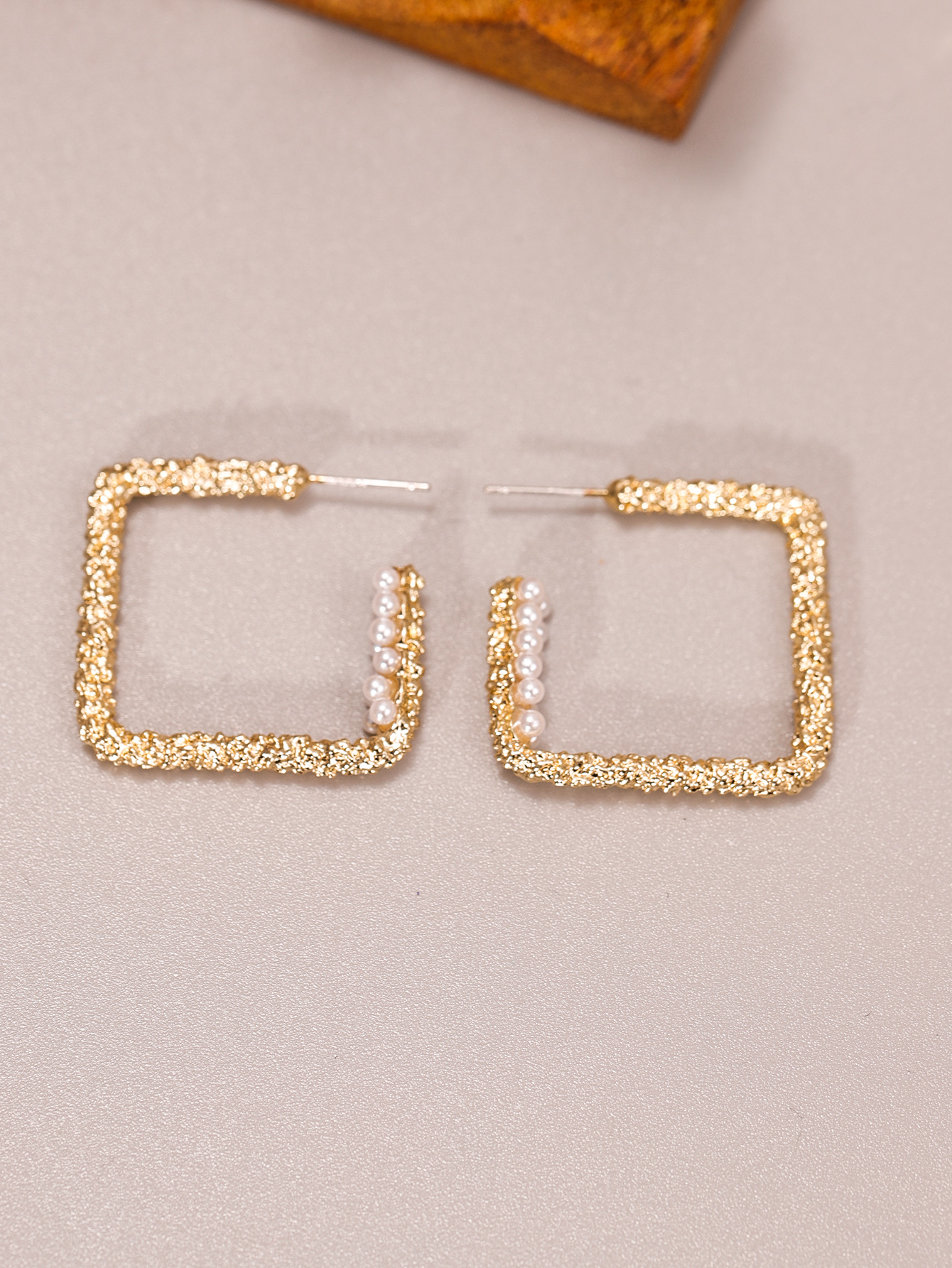 Spring New Fashion Ear Ring Starry Exaggerated Square Nightclub 925 Silver Pin Earrings Women's Small Jewelry display picture 3