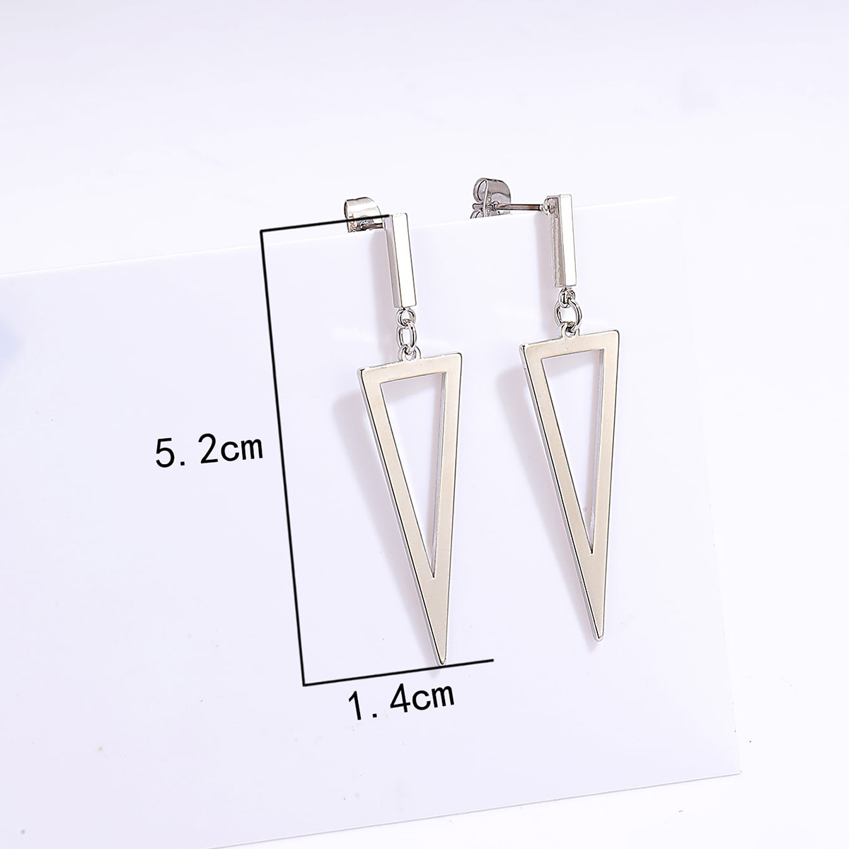 Fashion Simple Triangle Electroplated 18k Platinum Copper Earrings display picture 4