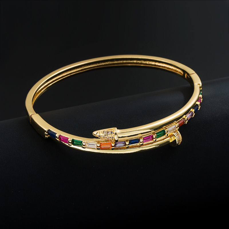 Creative Fashion Geometry Pattern Copper Plating 18k Gold Micro Inlaid Zircon Open Bracelet display picture 4