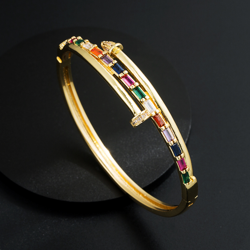 Creative Fashion Geometry Pattern Copper Plating 18k Gold Micro Inlaid Zircon Open Bracelet display picture 7