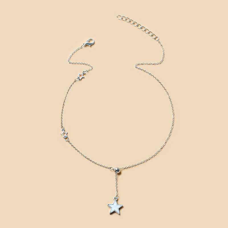 Fashion Simple Five-pointed Star Pendant  Clavicle Chain Necklace Female display picture 3