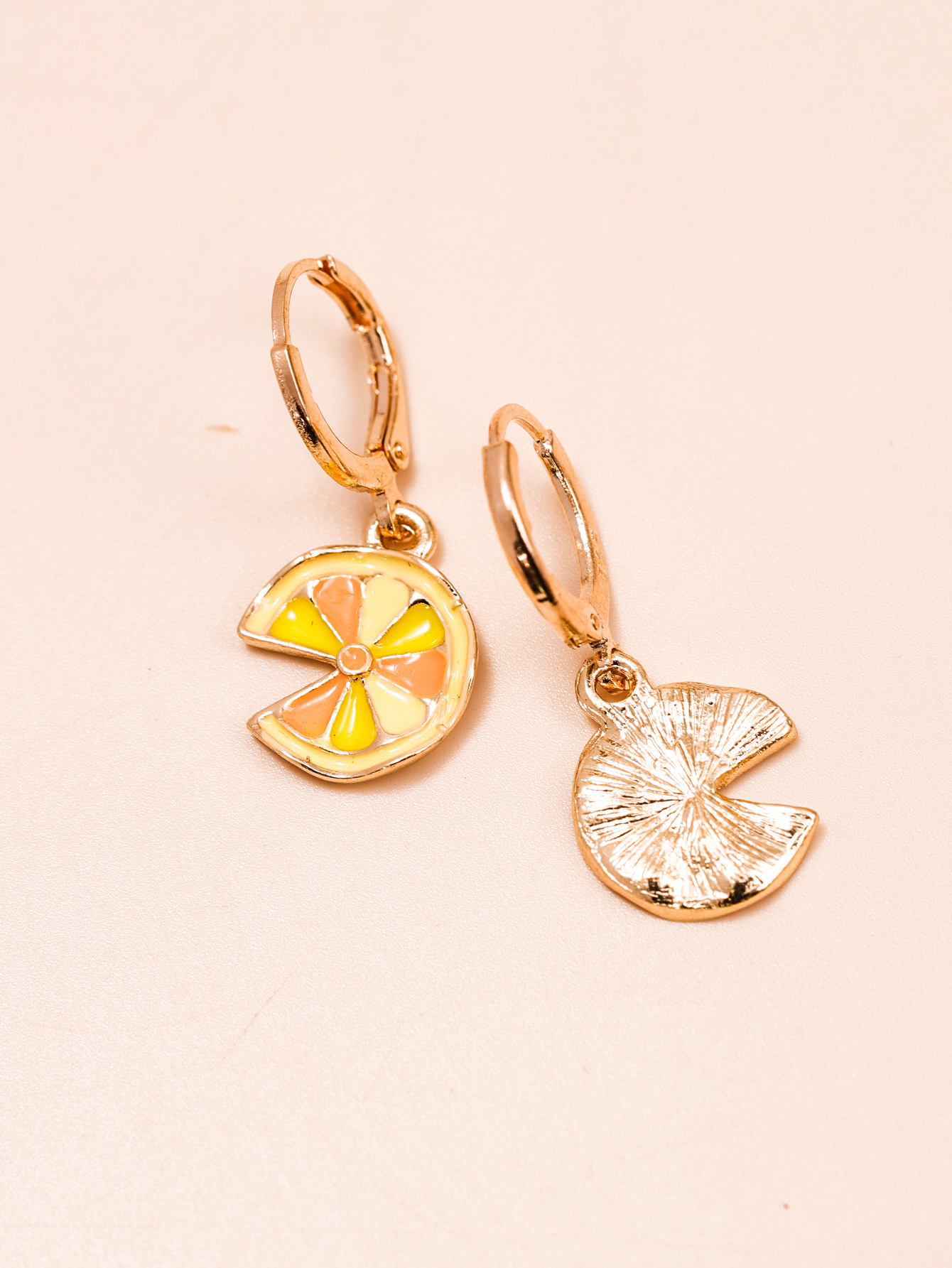Cute Fruit Alloy No Inlaid Earrings display picture 5