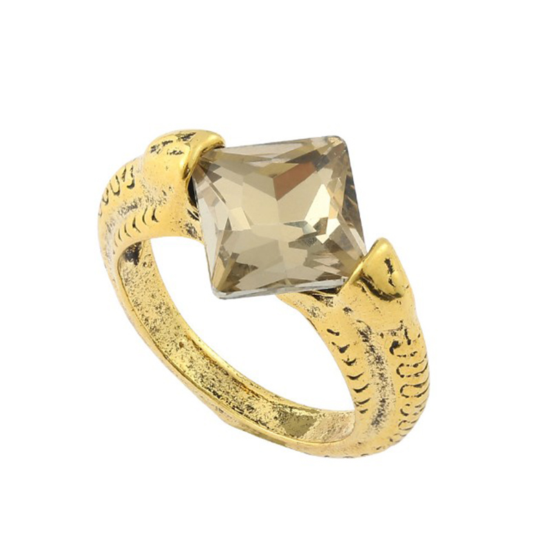 Fashion Simple Retro Inlay Diamond Alloy Ring Jewelry display picture 5