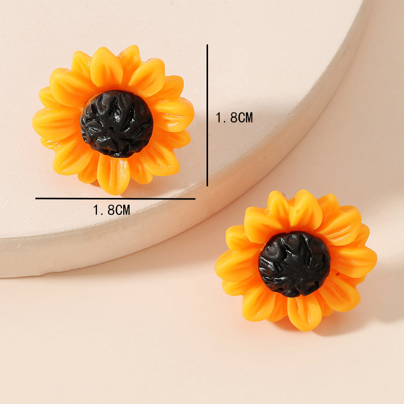Fashion Summer Fresh Cute Sunflower Shaped Resin Ear Studs display picture 4