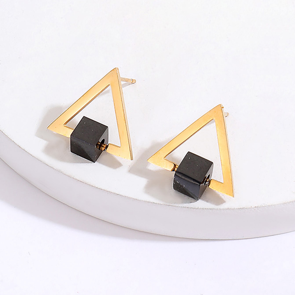 Simple Small Size Golden Black Diamond Triangle Stainless Steel Stud Earrings display picture 2