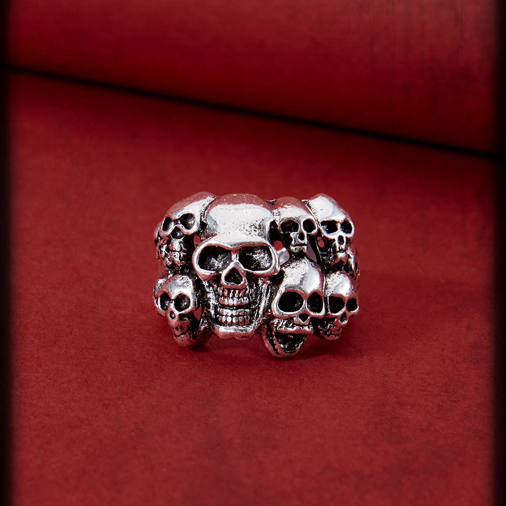 Fashion Skull Shaped Men's Ghost Head Ring Vintage Ornament display picture 2