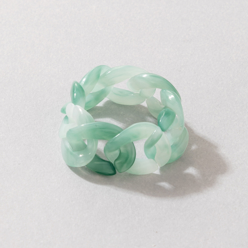 Retro Resin Geometric Ring Daily display picture 3
