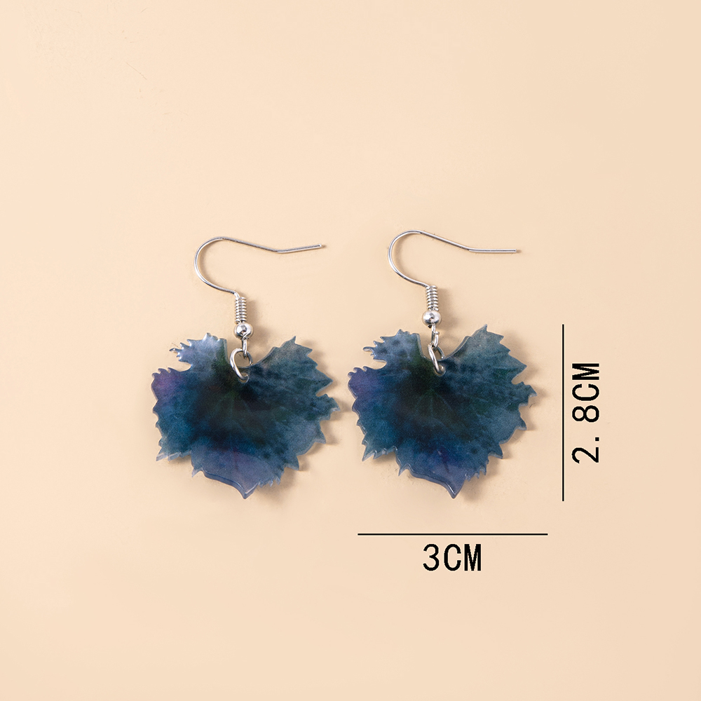 Acrylic Female Simple Geometric Heart Shaped Leaves Earrings display picture 2