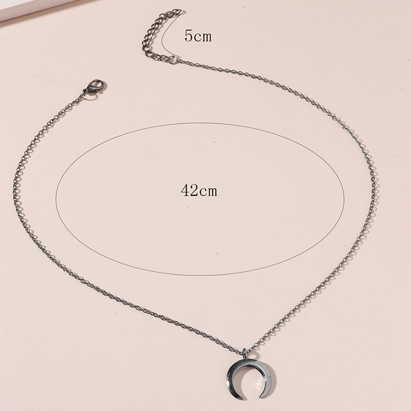 Fashion Simple Gold Plated New Moon Pendant Alloy Necklace Wholesale display picture 4