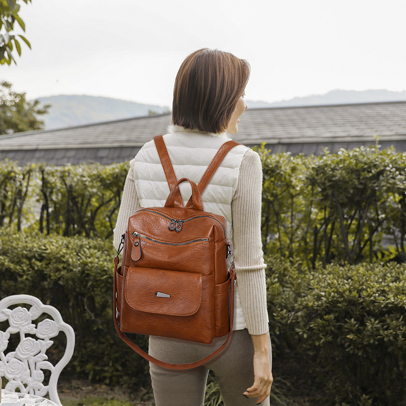 Fashion Women's  New Simple Shoulder Messenger Soft Pu Travel Backpack display picture 2