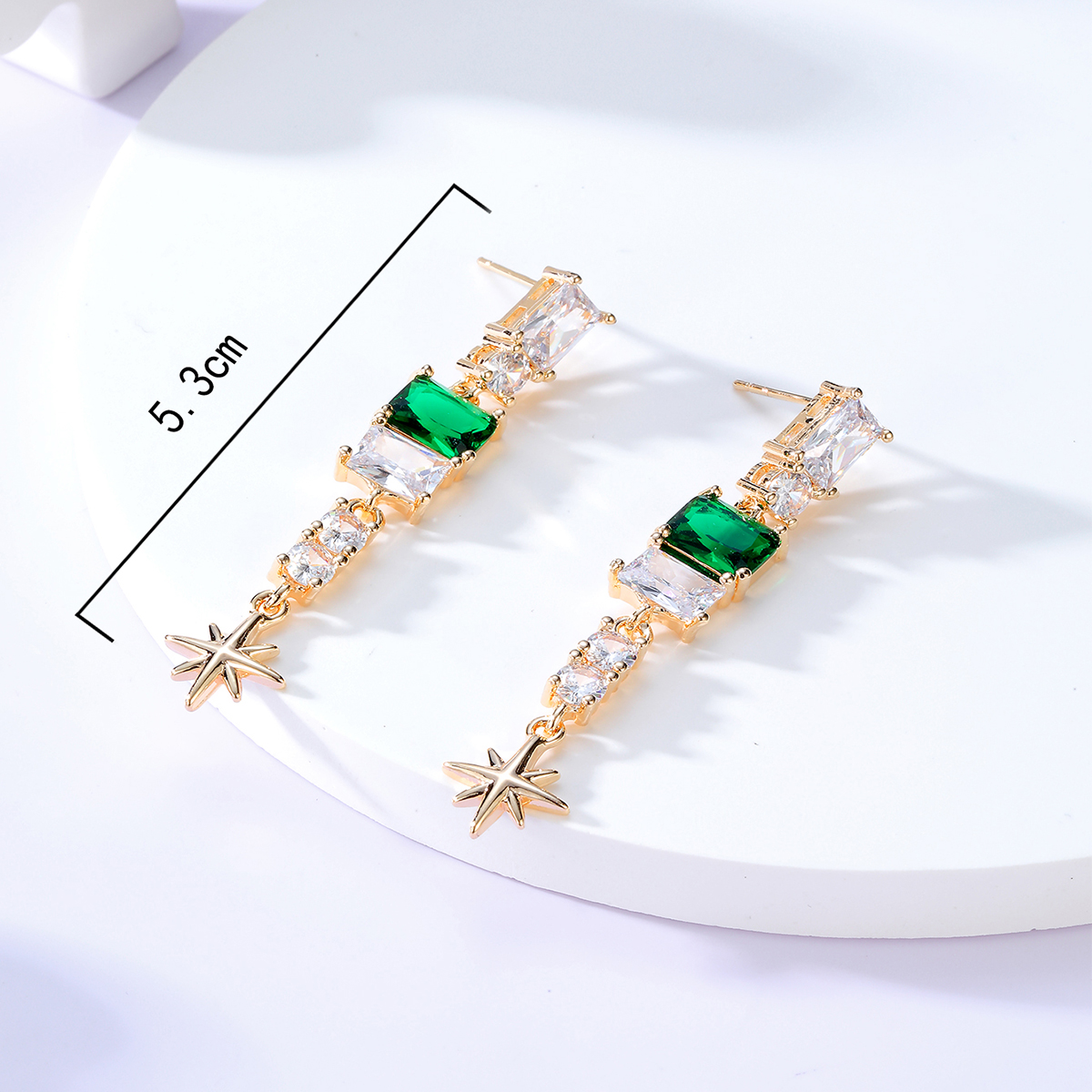 Moda Retro Awn Star Emerald Geométrico Cuadrado Borla Incrustada Zircon Cobre Pendientes display picture 3