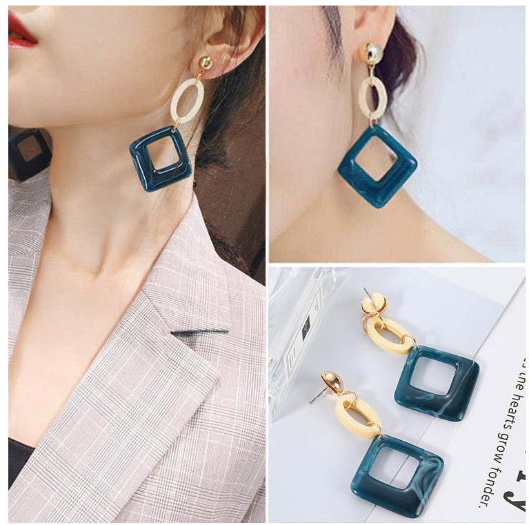 New Fashion Elegant Geometric Rhombic Resin Ear Studs display picture 1