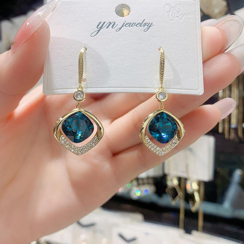 Fashion Unique Geometric Square Blue Red Crystal Earrings Women display picture 3