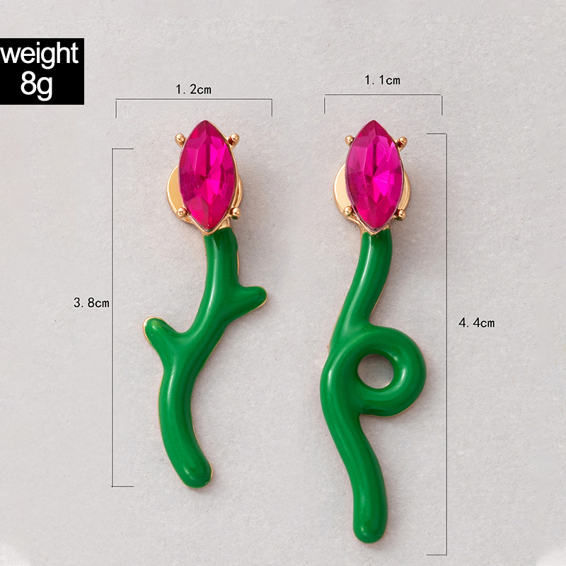 Neue Mode Blume Rosa Strass Unregelmäßige Geometrische Legierung Ohr Stud Ohrringe display picture 1