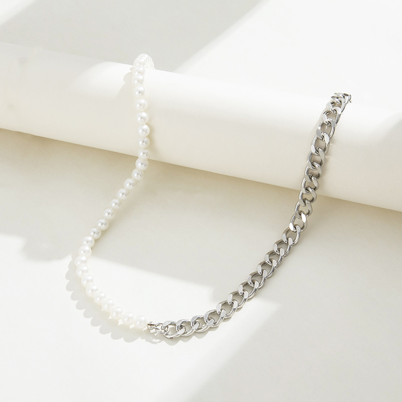 Fashion Baroque Freshwater Pearl Stitching Clavicle Chain Necklace display picture 3