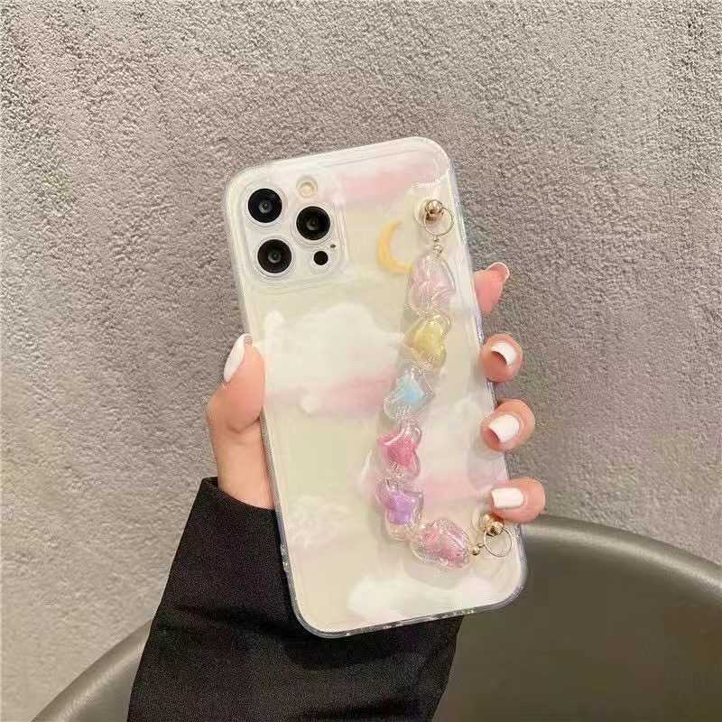 Funda Para Teléfono Con Diseño De Nubes Bonitas Pulsera De Corazón Colorido Iphone 12 Pro Max display picture 2