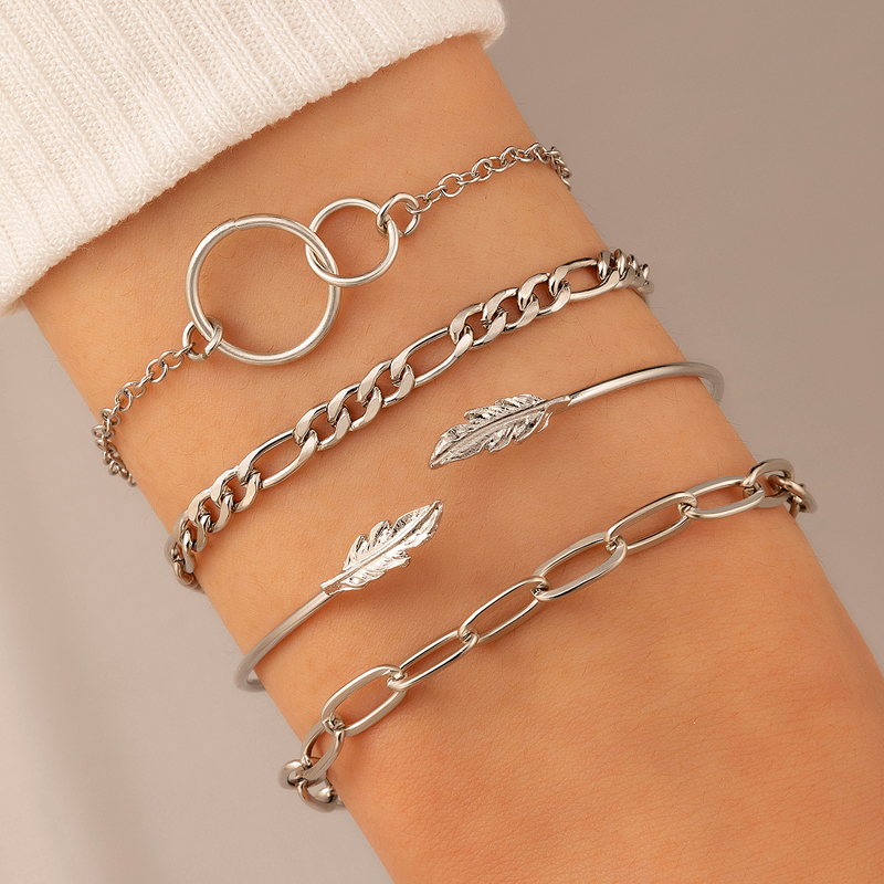 Fashion Simple Round Circle Leaves Open Geometric Chain Alloy Bracelet 4-piece Set display picture 2