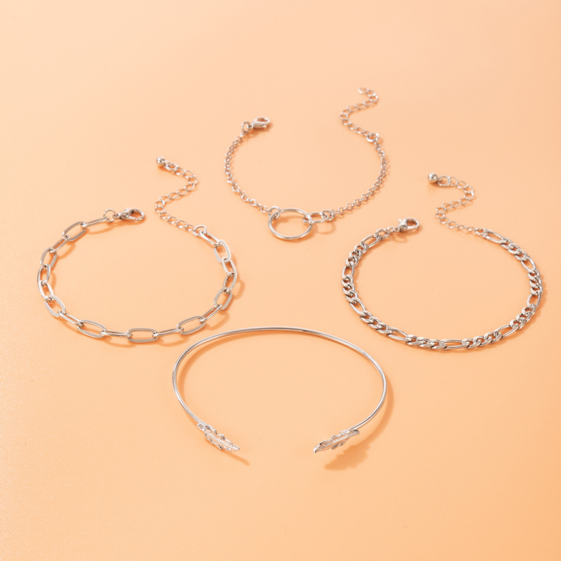 Fashion Simple Round Circle Leaves Open Geometric Chain Alloy Bracelet 4-piece Set display picture 4
