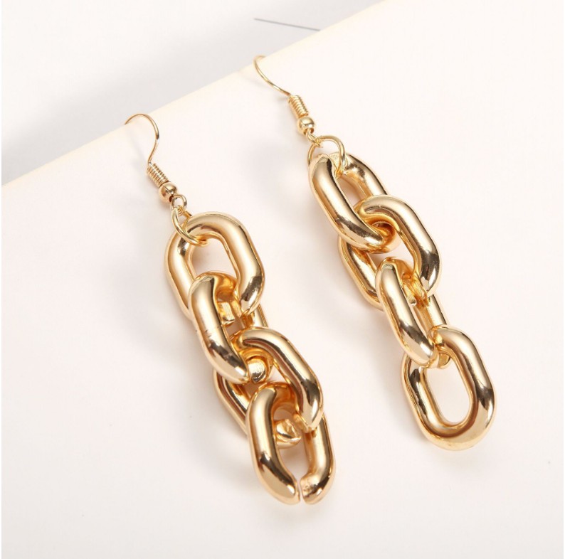 Fashion Creative Hollow Thick Chain Long Interlocked Chain Earrings display picture 2