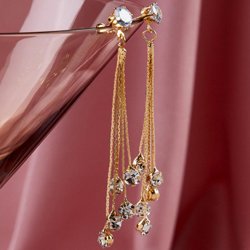 New Fashion Long Tassel Diamond-embedded Eardrops Copper Earrings display picture 3
