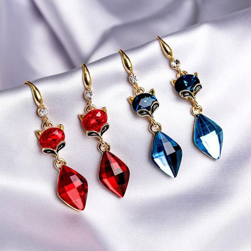 Fashion Refined Small Animal Fox Crystal Earrings Women Wholesale display picture 1