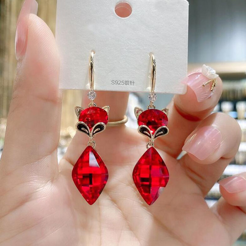 Fashion Refined Small Animal Fox Crystal Earrings Women Wholesale display picture 4