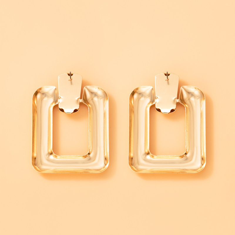 New Fashion Simple Geometric Square Hollow Alloy Earrings display picture 4