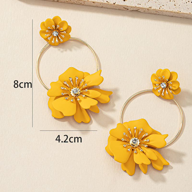 Daisy Decor Personalized Small Flower Paint Bead Rhinestone Ear Rings Set display picture 4