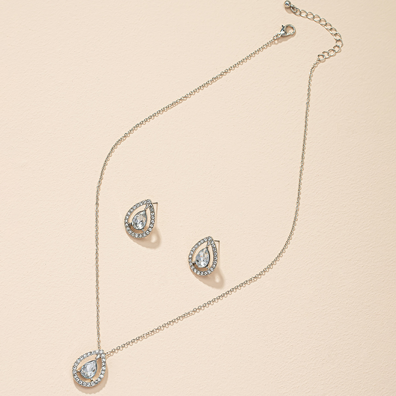 Mode Goutte D'eau Pendentif Inlay Complet Diamant Boucles D'oreilles Collier Accessoires Ensemble display picture 2