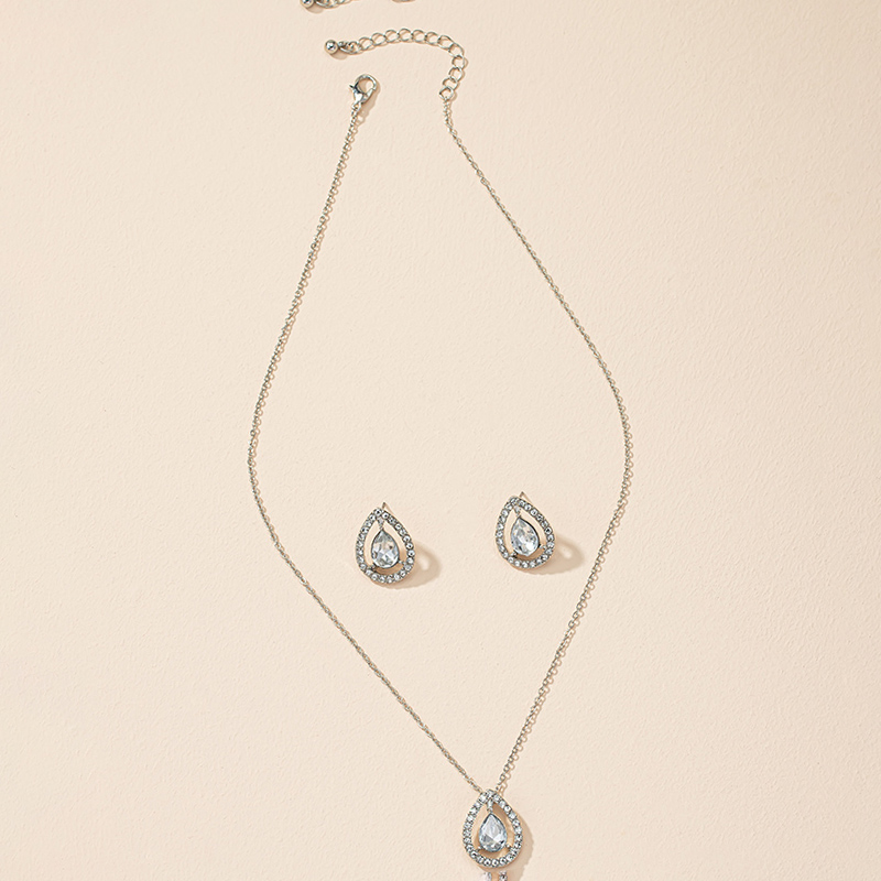 Mode Goutte D'eau Pendentif Inlay Complet Diamant Boucles D'oreilles Collier Accessoires Ensemble display picture 3
