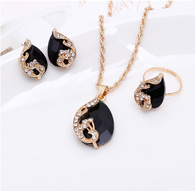 Ethnic Style Peacock Alloy Inlaid Gemstone Artificial Gemstones Artificial Rhinestones Women's Jewelry Set display picture 1